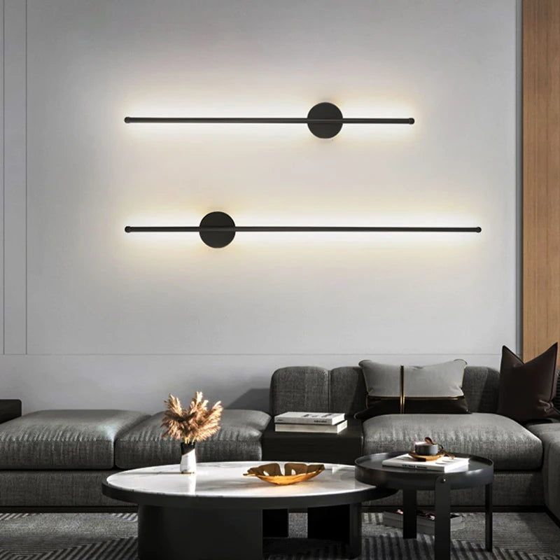 Czarny kinkiet LED – nowoczesna lampa ścienna do korytarza i salonu