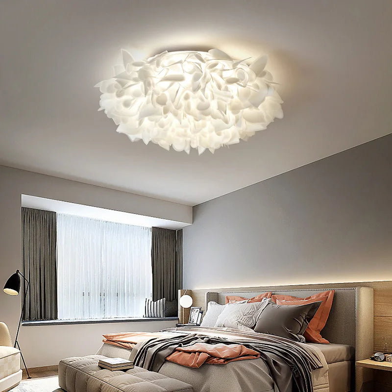 Lampa wisząca – kwiatowy design